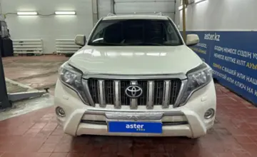 Toyota Land Cruiser Prado 2013 года за 13 500 000 тг. в Астана фото 2