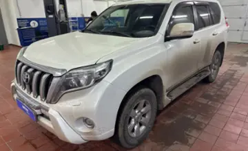 Toyota Land Cruiser Prado 2013 года за 13 500 000 тг. в Астана фото 1