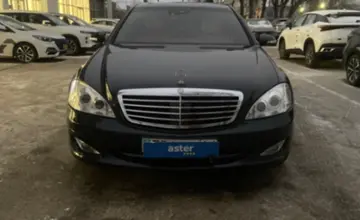 Mercedes-Benz S-Класс 2006 года за 7 500 000 тг. в Актобе фото 2
