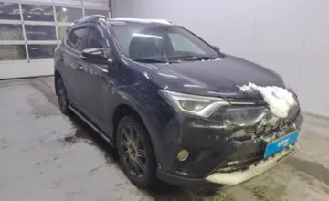 Toyota RAV4 2017 года за 12 000 000 тг. в Павлодар фото 3