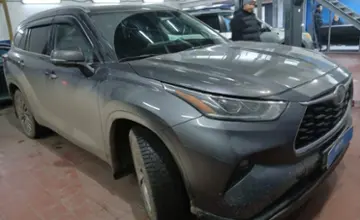 Toyota Highlander 2023 года за 32 000 000 тг. в Астана фото 3