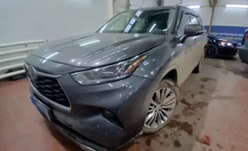 Toyota Highlander 2023 года за 32 000 000 тг. в Астана фото 1