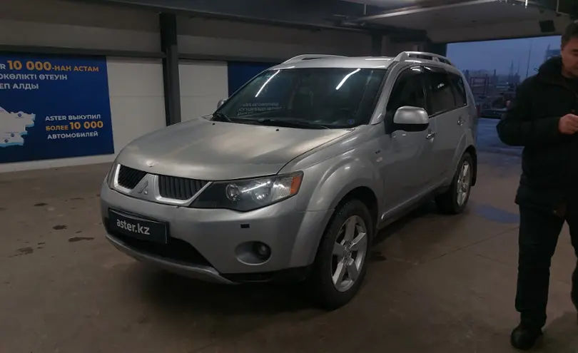 Mitsubishi Outlander 2008 года за 6 000 000 тг. в Астана