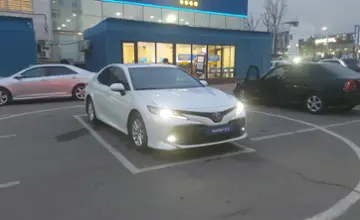 Toyota Camry 2020 года за 12 500 000 тг. в Алматы фото 2