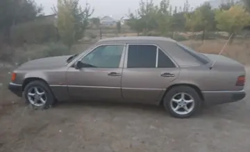 Mercedes-Benz E-Класс 1993 года за 1 500 000 тг. в Алматы фото 4