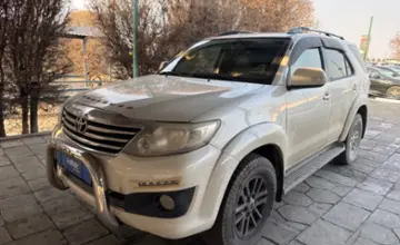 Toyota Fortuner 2013 года за 11 500 000 тг. в Талдыкорган фото 1