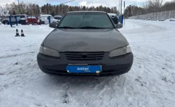 Toyota Camry 1997 года за 2 200 000 тг. в Усть-Каменогорск фото 2