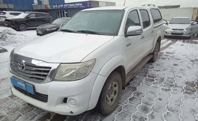 Toyota Hilux 2012 года за 10 000 000 тг. в Караганда