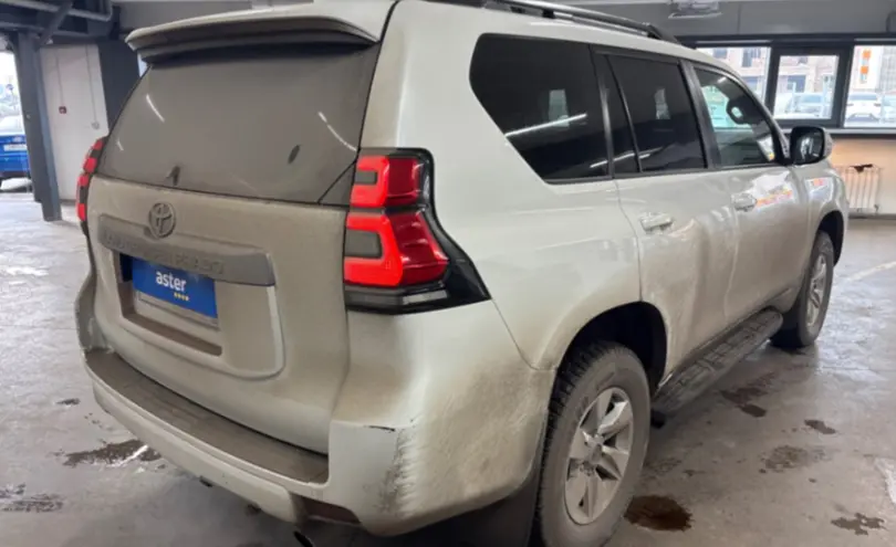 Toyota Land Cruiser Prado 2023 года за 30 000 000 тг. в Астана фото 5