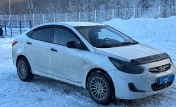 Hyundai Accent 2014 года за 4 200 000 тг. в Усть-Каменогорск фото 3