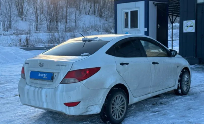 Hyundai Accent 2014 года за 4 200 000 тг. в Усть-Каменогорск фото 5