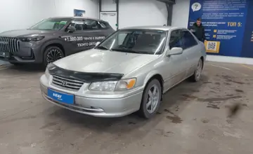 Toyota Camry 2000 года за 3 600 000 тг. в Астана фото 1