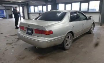 Toyota Camry 2000 года за 3 600 000 тг. в Астана фото 3