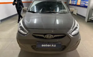 Hyundai Accent 2013 года за 4 500 000 тг. в Уральск фото 2