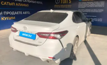 Toyota Camry 2021 года за 12 000 000 тг. в Шымкент
