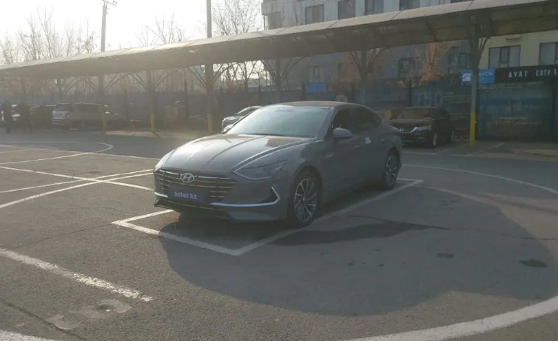 Hyundai Sonata 2023 года за 13 800 000 тг. в Алматы