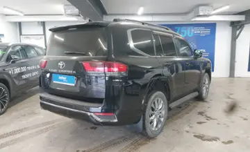 Toyota Land Cruiser 2022 года за 53 000 000 тг. в Астана фото 3