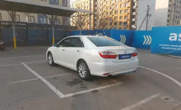 Toyota Camry 2018 года за 13 800 000 тг. в Алматы фото 4