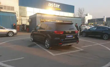 Kia Carnival 2019 года за 12 000 000 тг. в Алматы фото 4