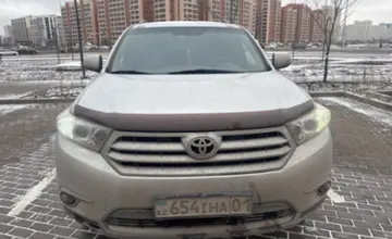 Toyota Highlander 2010 года за 12 000 000 тг. в Астана фото 2