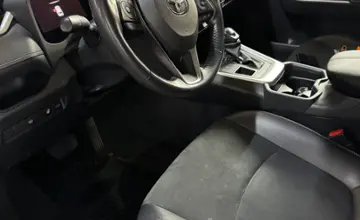 Toyota RAV4 2021 года за 16 000 000 тг. в Астана
