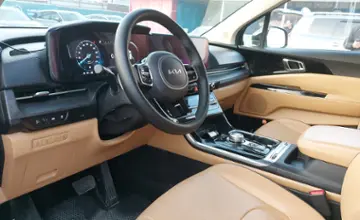 Kia Carnival 2023 года за 23 000 000 тг. в Шымкент фото 5