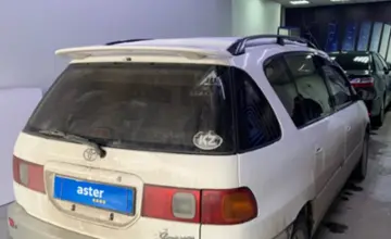 Toyota Ipsum 1997 года за 3 500 000 тг. в Павлодар