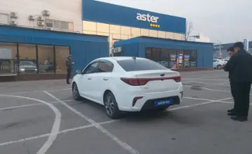Kia Rio 2019 года за 7 000 000 тг. в Алматы фото 4