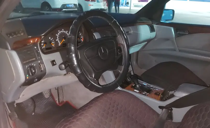 Mercedes-Benz E-Класс 1997 года за 1 500 000 тг. в Шымкент фото 5