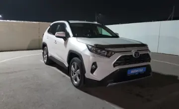 Toyota RAV4 2021 года за 15 500 000 тг. в Шымкент фото 2