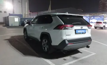 Toyota RAV4 2021 года за 15 500 000 тг. в Шымкент фото 4