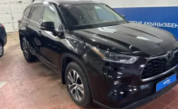 Toyota Highlander 2022 года за 23 000 000 тг. в Астана фото 3