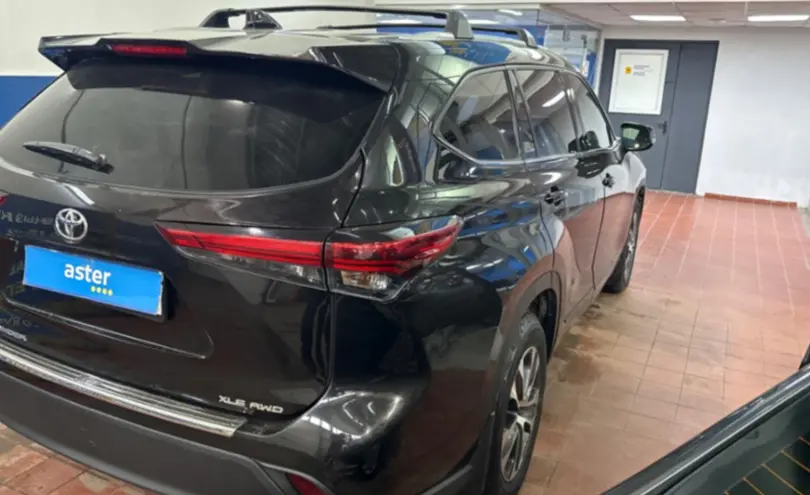 Toyota Highlander 2022 года за 23 000 000 тг. в Астана фото 5