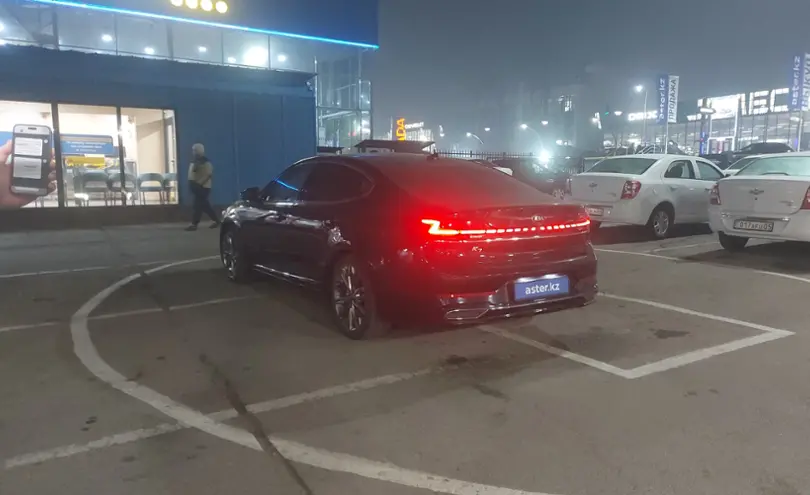 Kia K7 2019 года за 10 500 000 тг. в Алматы фото 4
