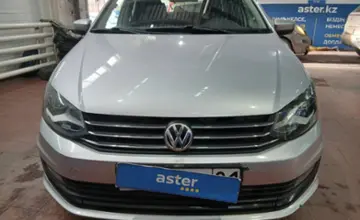 Volkswagen Polo 2016 года за 5 500 000 тг. в Астана фото 2