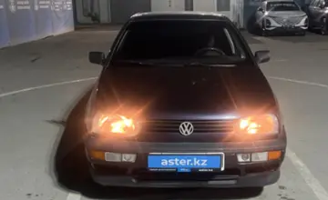Volkswagen Golf 1995 года за 1 700 000 тг. в Шымкент фото 2