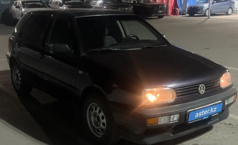 Volkswagen Golf 1995 года за 1 700 000 тг. в Шымкент фото 3