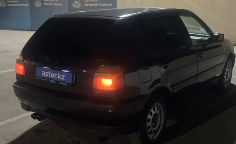 Volkswagen Golf 1995 года за 1 700 000 тг. в Шымкент фото 5