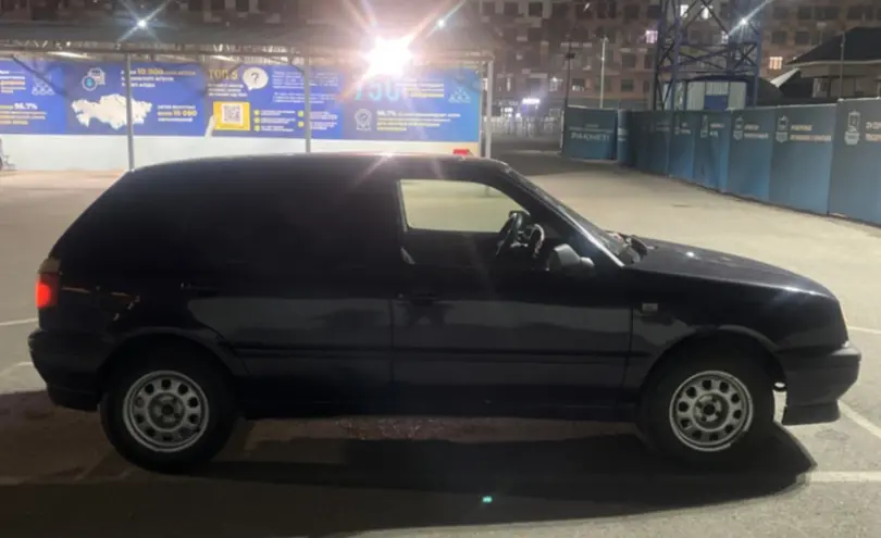 Volkswagen Golf 1995 года за 1 700 000 тг. в Шымкент фото 4