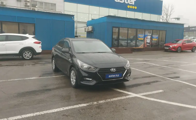 Hyundai Accent 2019 года за 7 200 000 тг. в Алматы фото 2