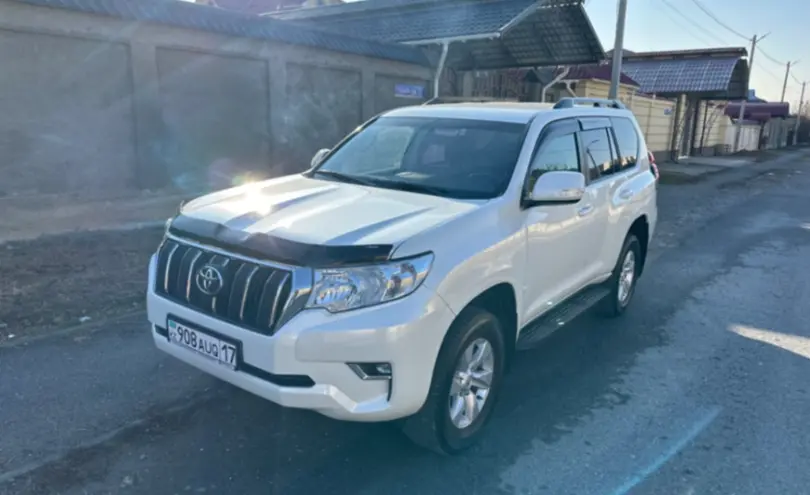 Toyota Land Cruiser Prado 2019 года за 22 500 000 тг. в Шымкент