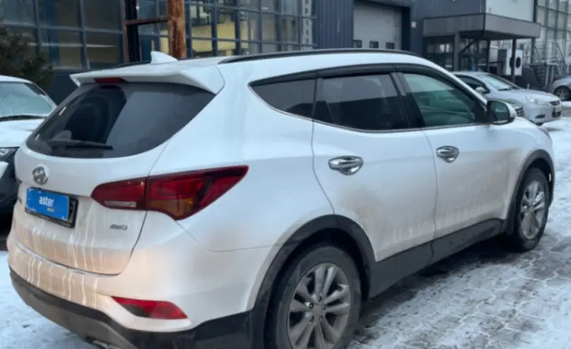 Hyundai Santa Fe 2018 года за 11 900 000 тг. в Караганда фото 5