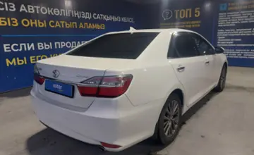 Toyota Camry 2015 года за 12 500 000 тг. в Шымкент