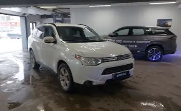 Mitsubishi Outlander 2013 года за 7 500 000 тг. в Астана фото 2