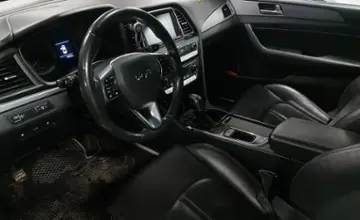 Hyundai Sonata 2017 года за 9 000 000 тг. в Астана фото 5