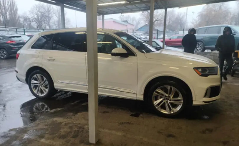 Audi Q7 2021 года за 32 000 000 тг. в Алматы фото 4