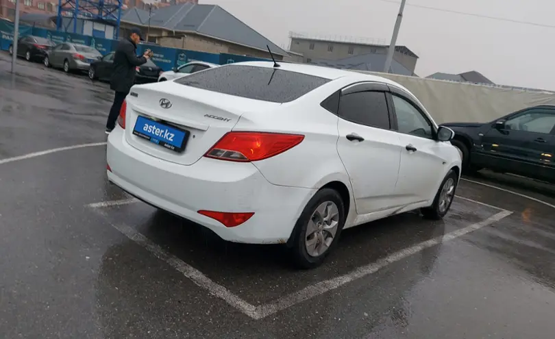 Hyundai Accent 2014 года за 5 700 000 тг. в Шымкент фото 3
