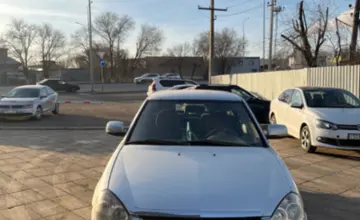 LADA (ВАЗ) Priora 2007 года за 1 000 000 тг. в Уральск фото 2