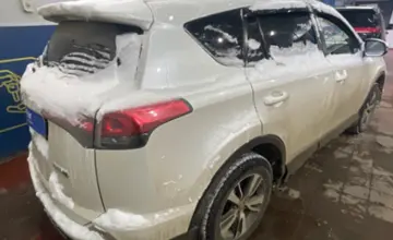 Toyota RAV4 2016 года за 10 000 000 тг. в Астана