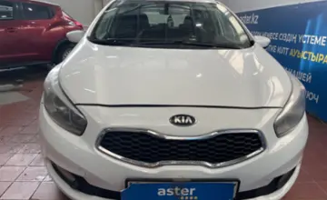 Kia Ceed 2014 года за 5 200 000 тг. в Астана фото 2